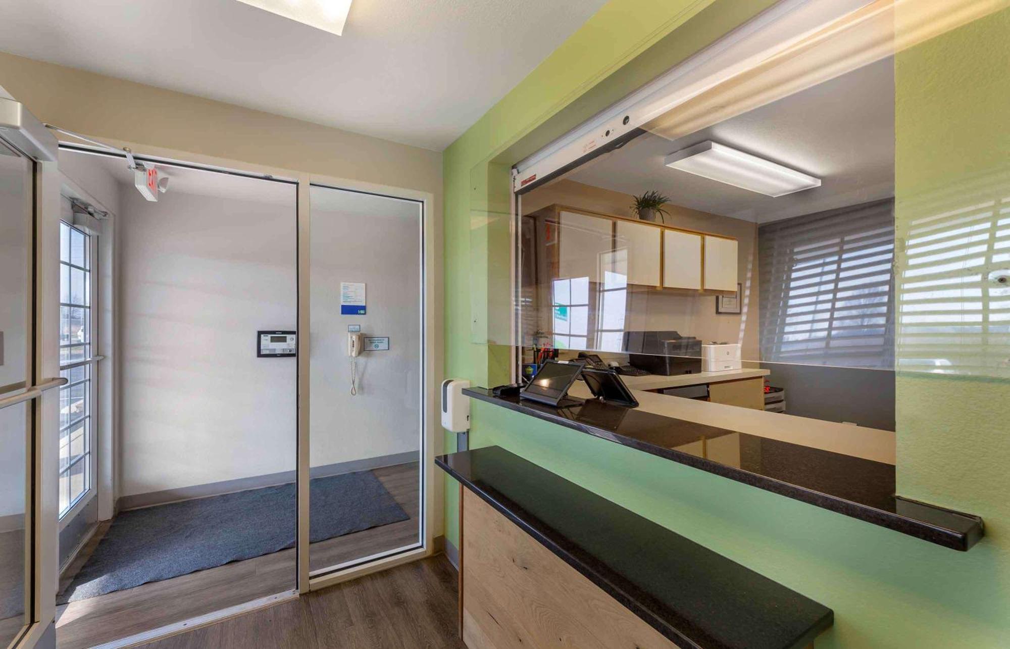 Extended Stay America Select Suites - Cleveland - Avon Ngoại thất bức ảnh
